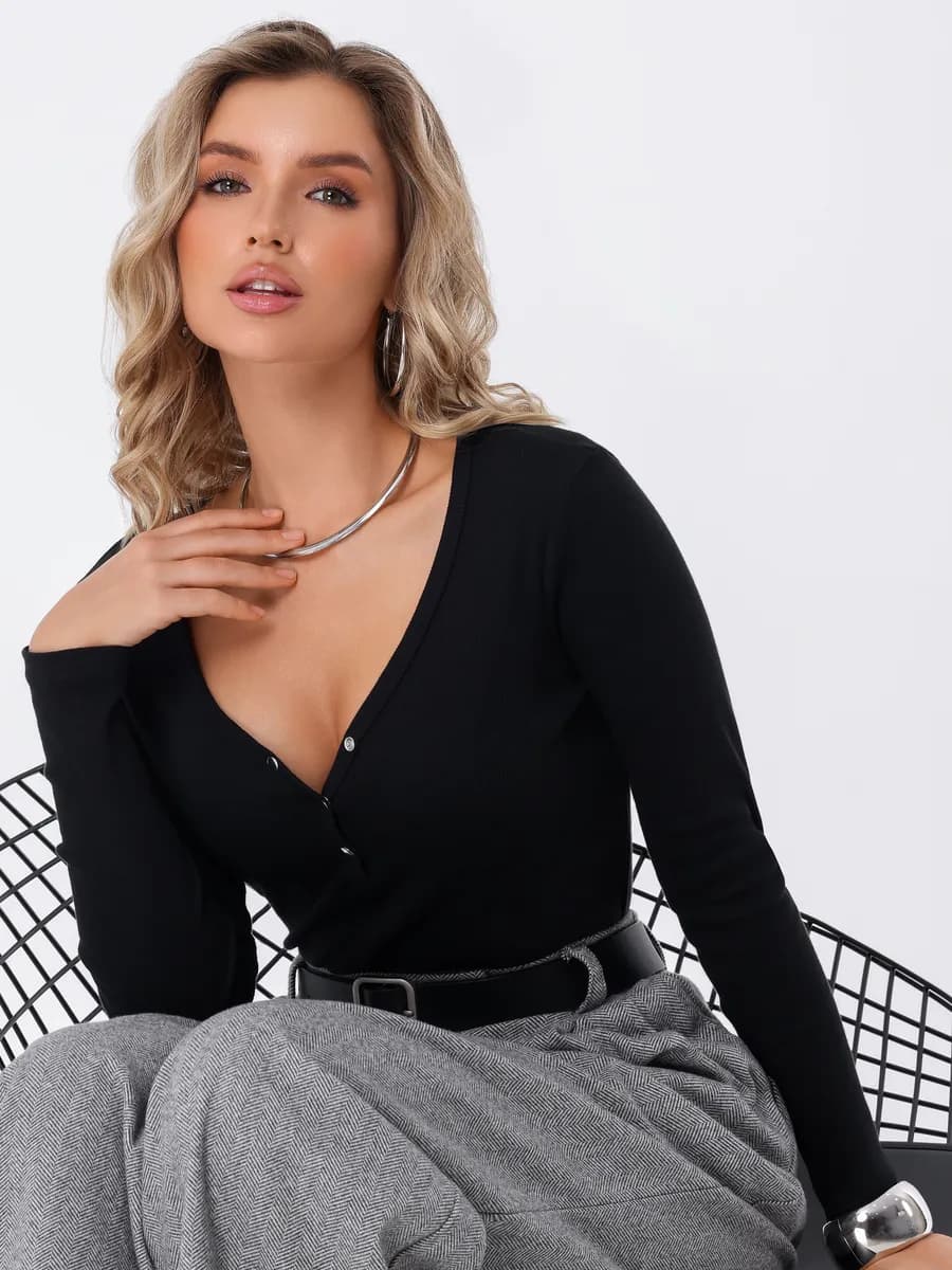 Джемпер в рубчик облегающий лонгслив с кнопками