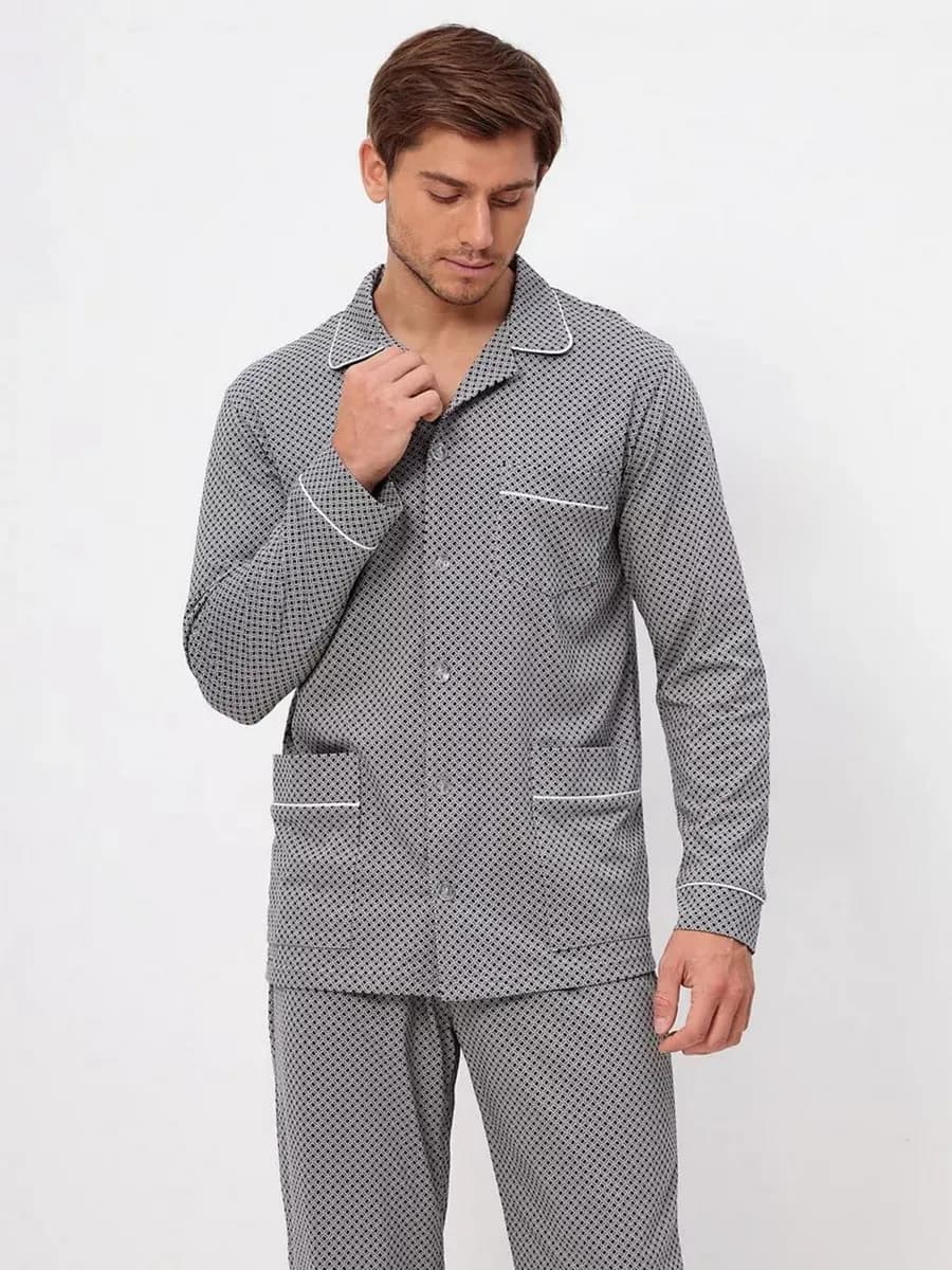 Пижама в клетку со штанами и рубашкой домашний костюм