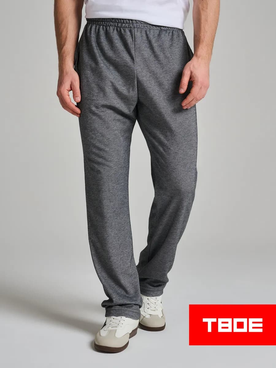 Прямые спортивные брюки на резинке