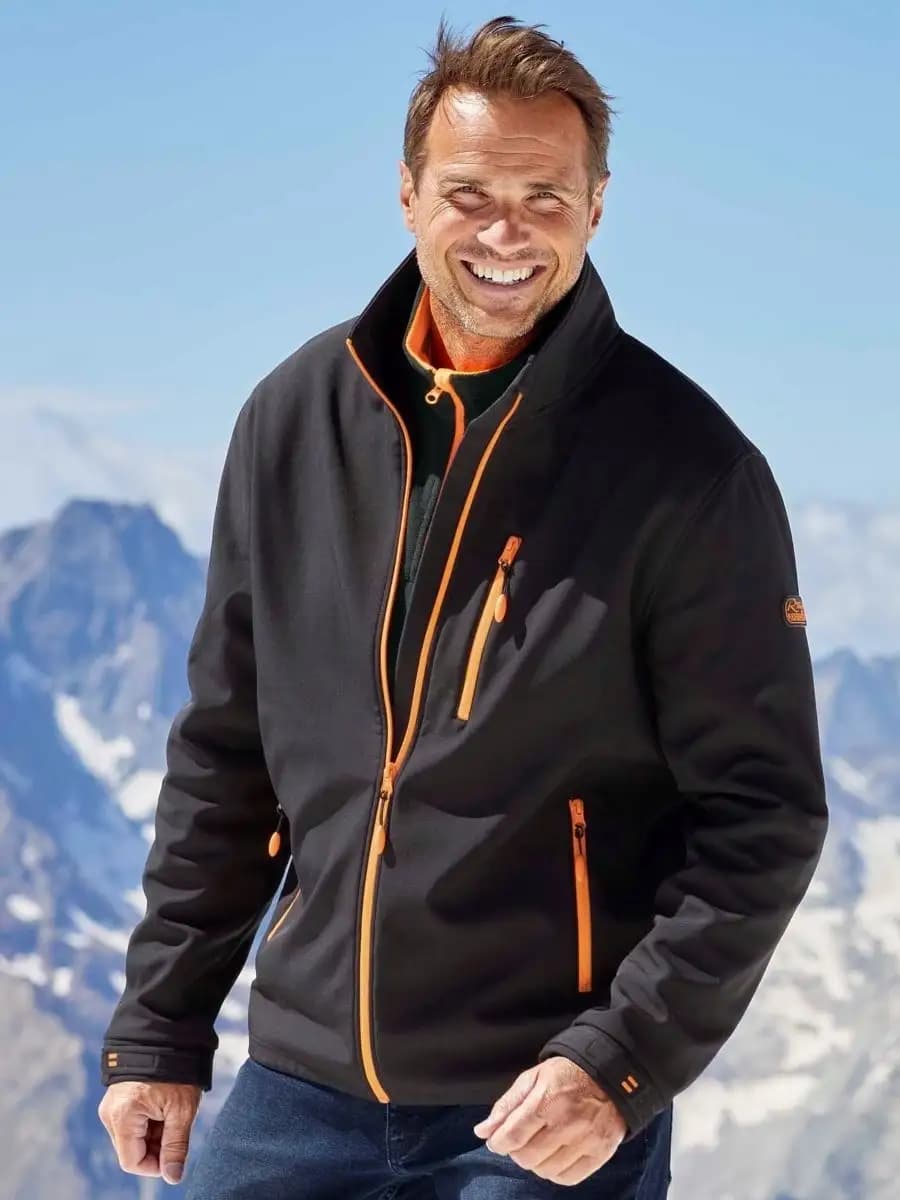 Куртка осенняя софтшелл