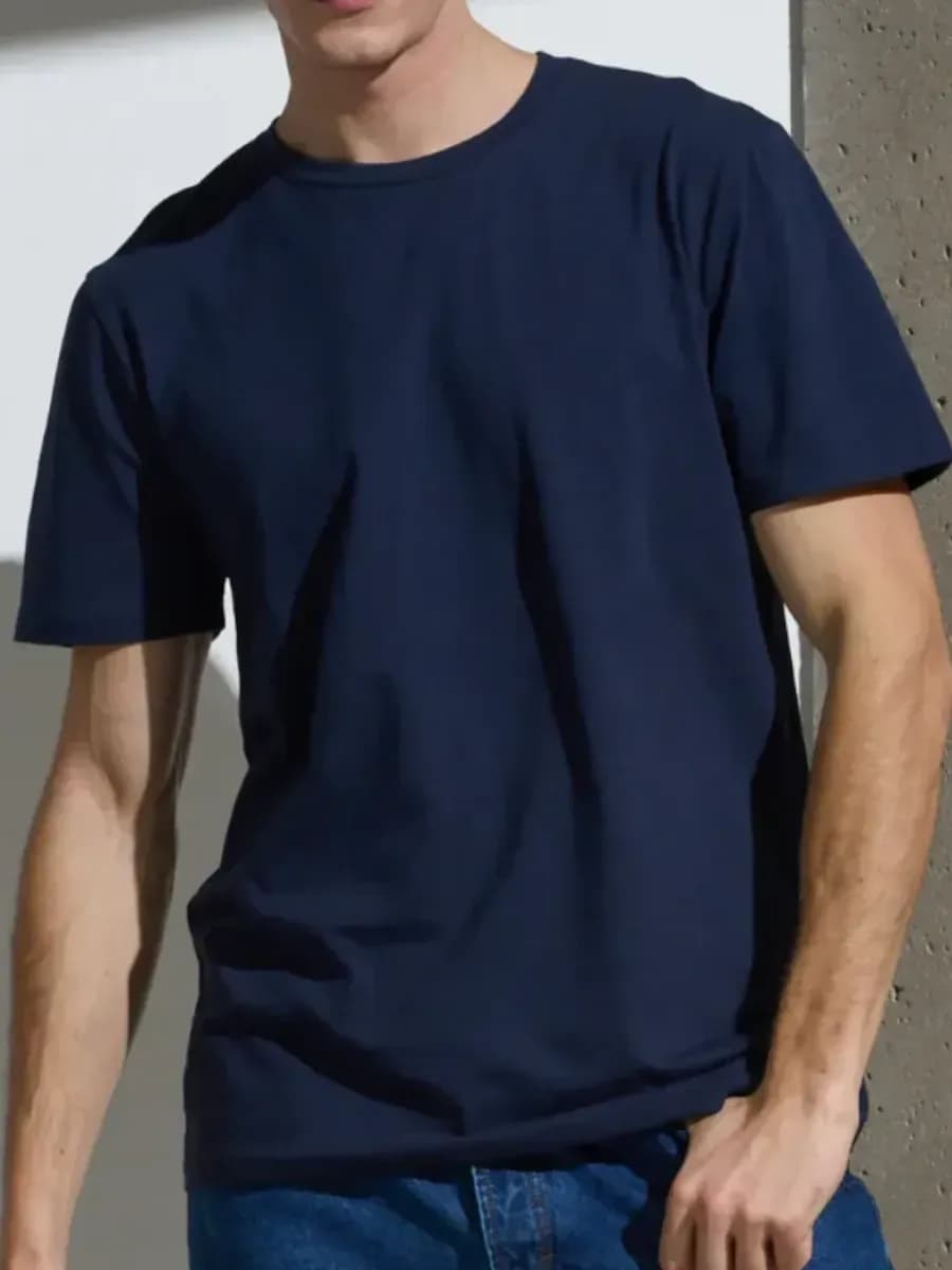 Футболка однотонная темно-синяя