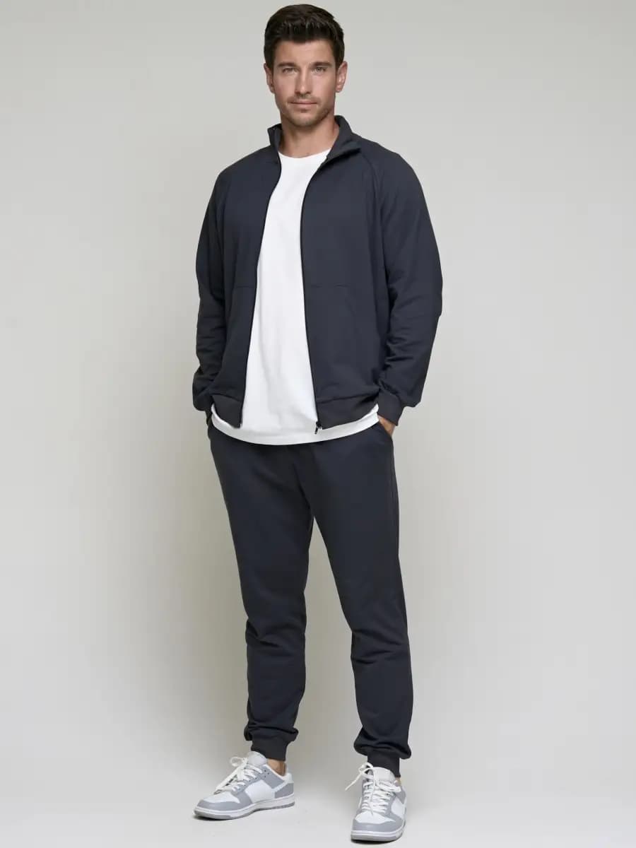 Костюм с кофтой