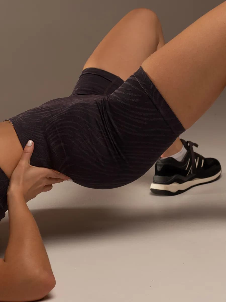 Шорты спортивные Зебра для бега Push-up велосипедки короткие