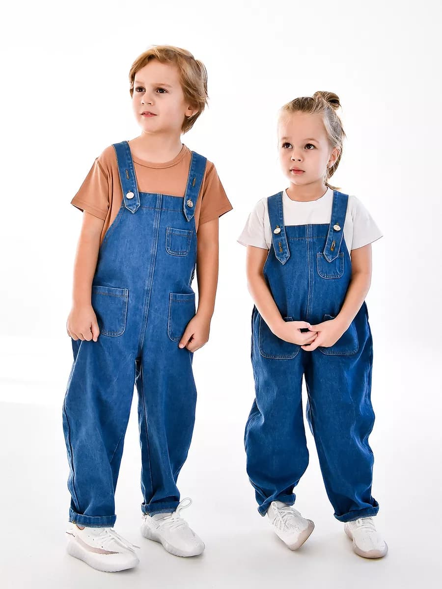 Комбинезон джинсовый летний оверсайз модель бананы