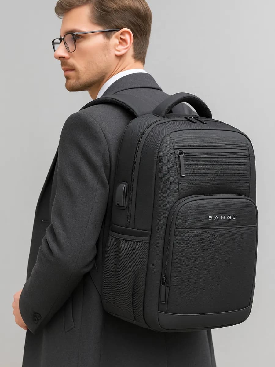 Рюкзак школьный для ноутбука 15.6, 16, 17.3 с USB портом