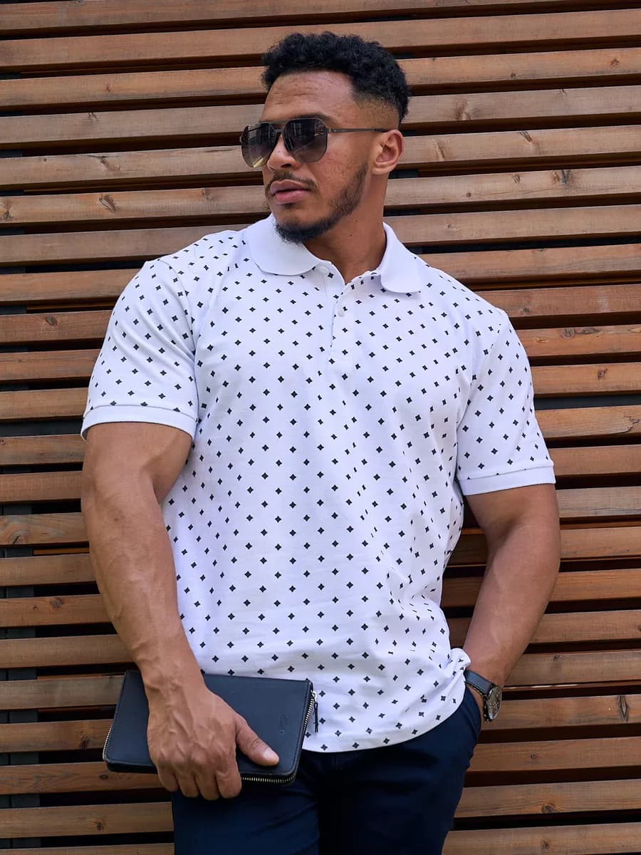 Футболка-поло стильная