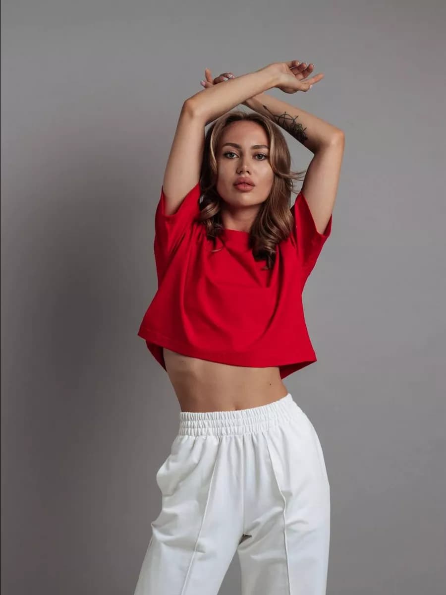 Кроп топ женский футболка укороченная