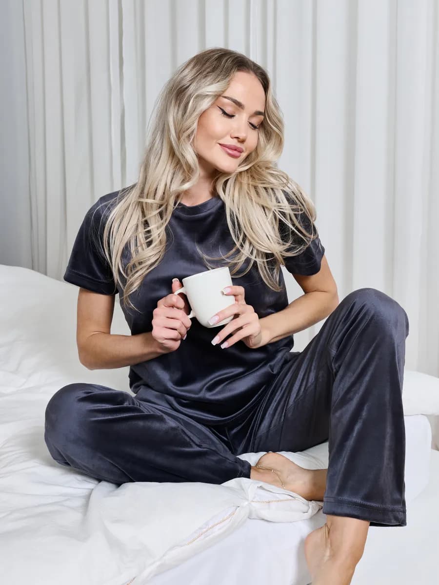 Костюм спортивный велюровый женский