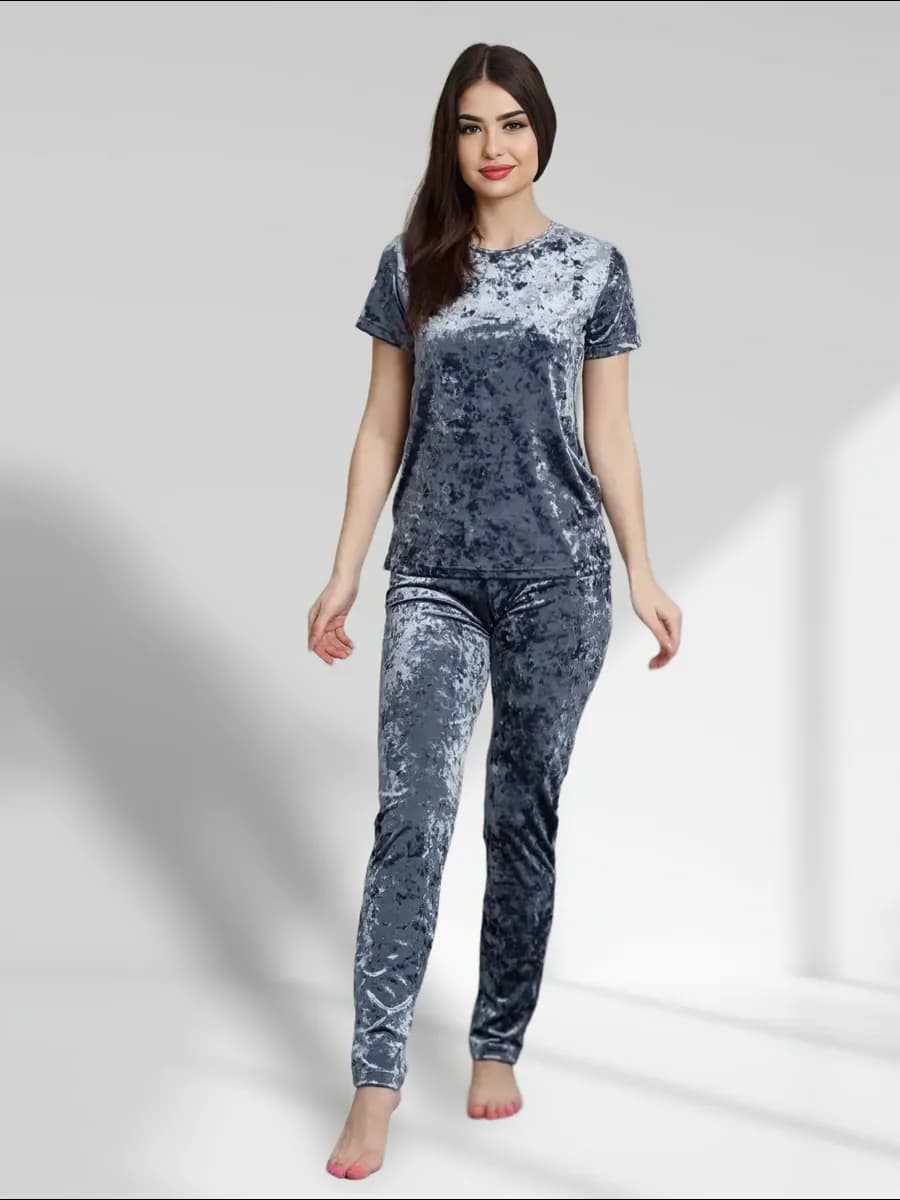 Костюм домашний велюровый с прямыми брюками