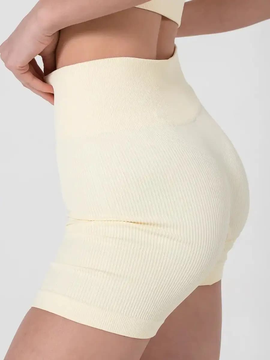 Шорты для фитнеса в рубчик