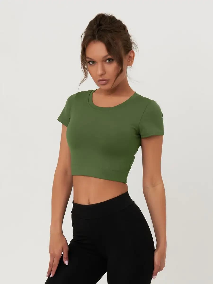 Укороченная футболка с рукавом спортивная