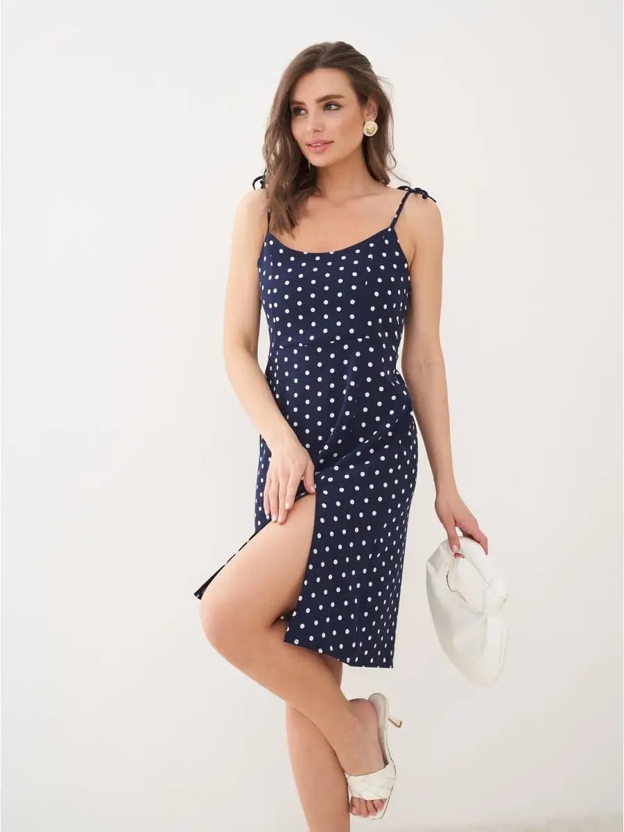 Сарафан летний с разрезом