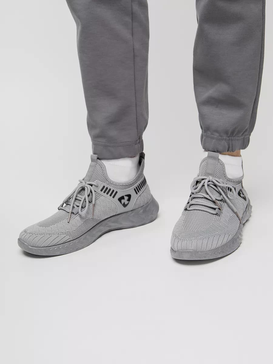 Кроссовки текстильные спортивные для бега