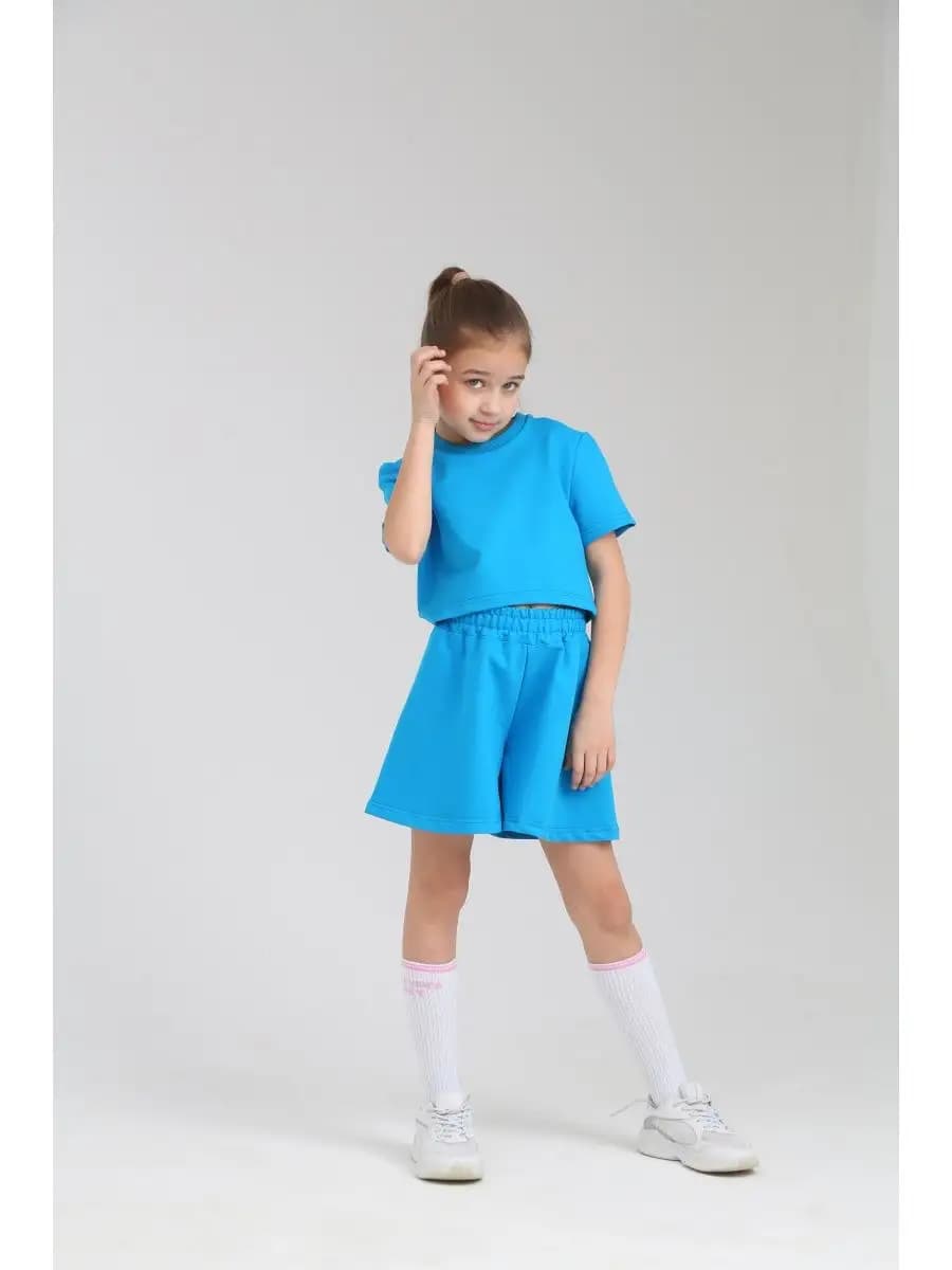 Костюм с шортами