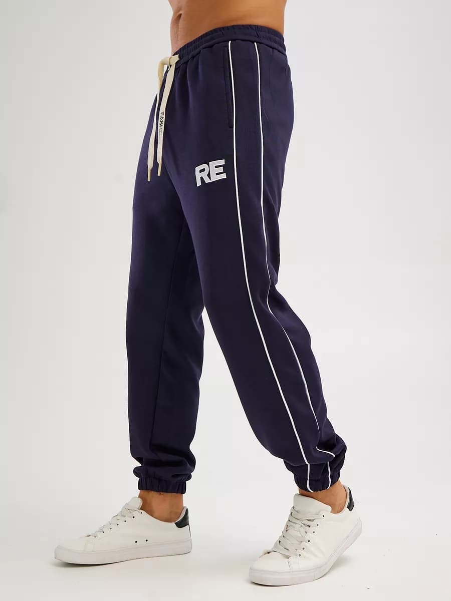 Спортивные штаны