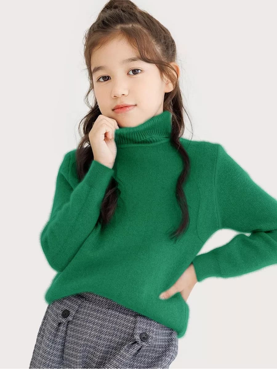 Водолазка для девочки плюшевая