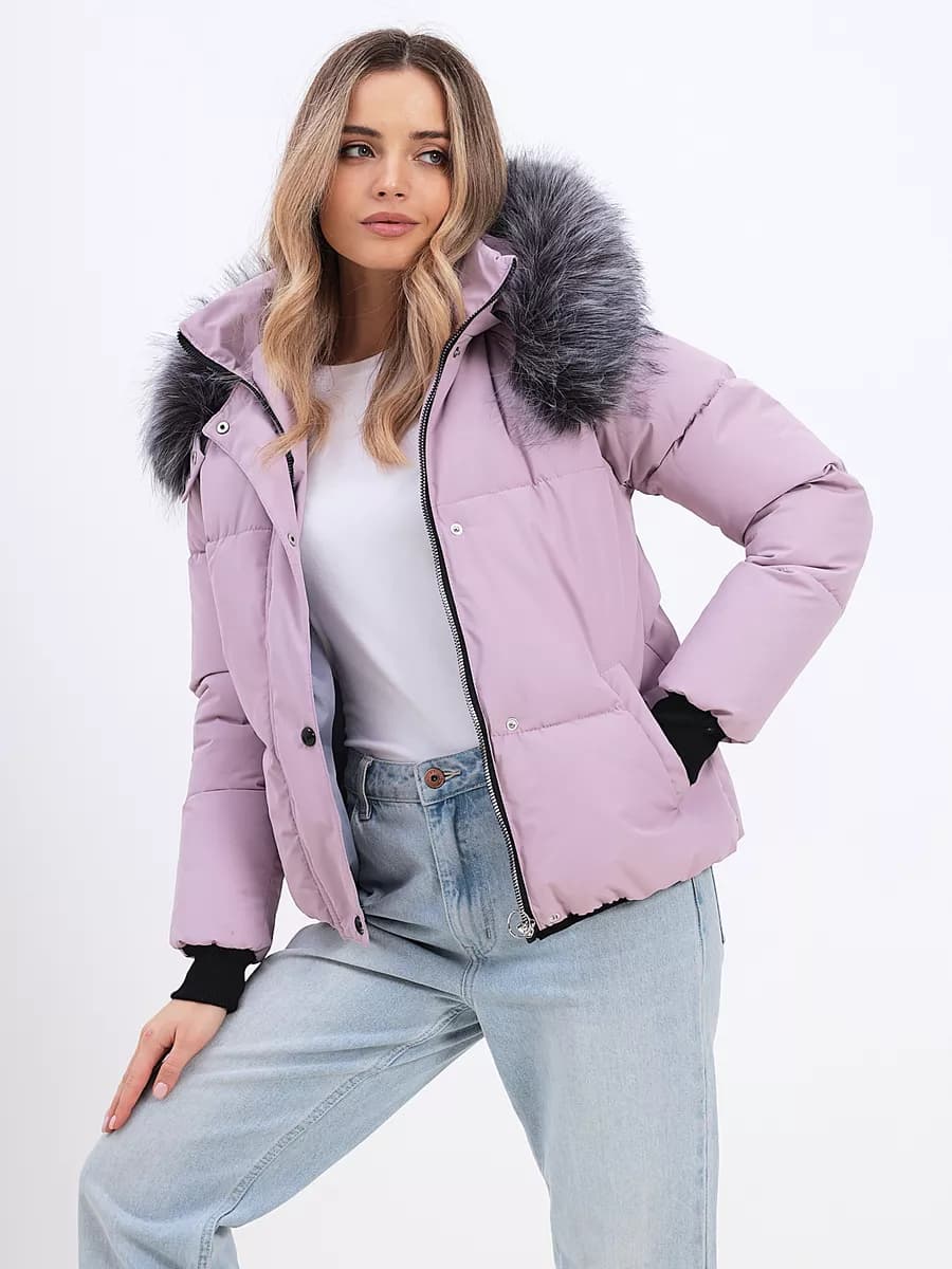 Куртка зимняя утепленная с капюшоном