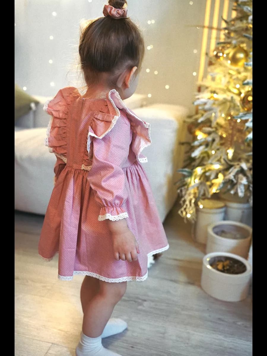 Платье нарядное в горошек