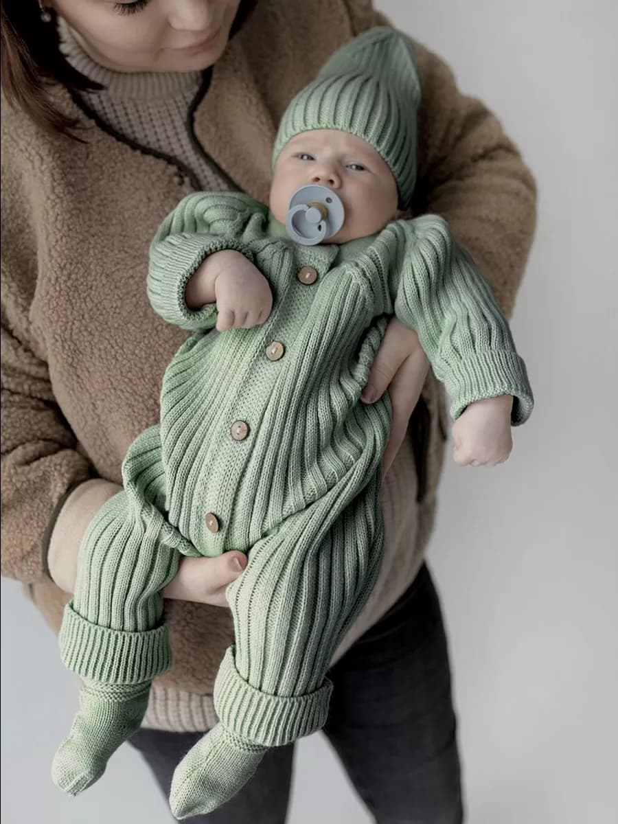 Комбинезон для новорожденного ребенка