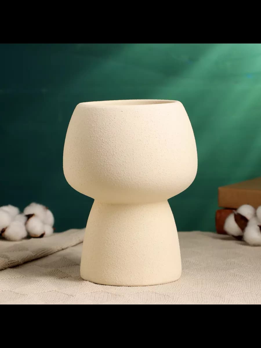 Кашпо - ваза Мина