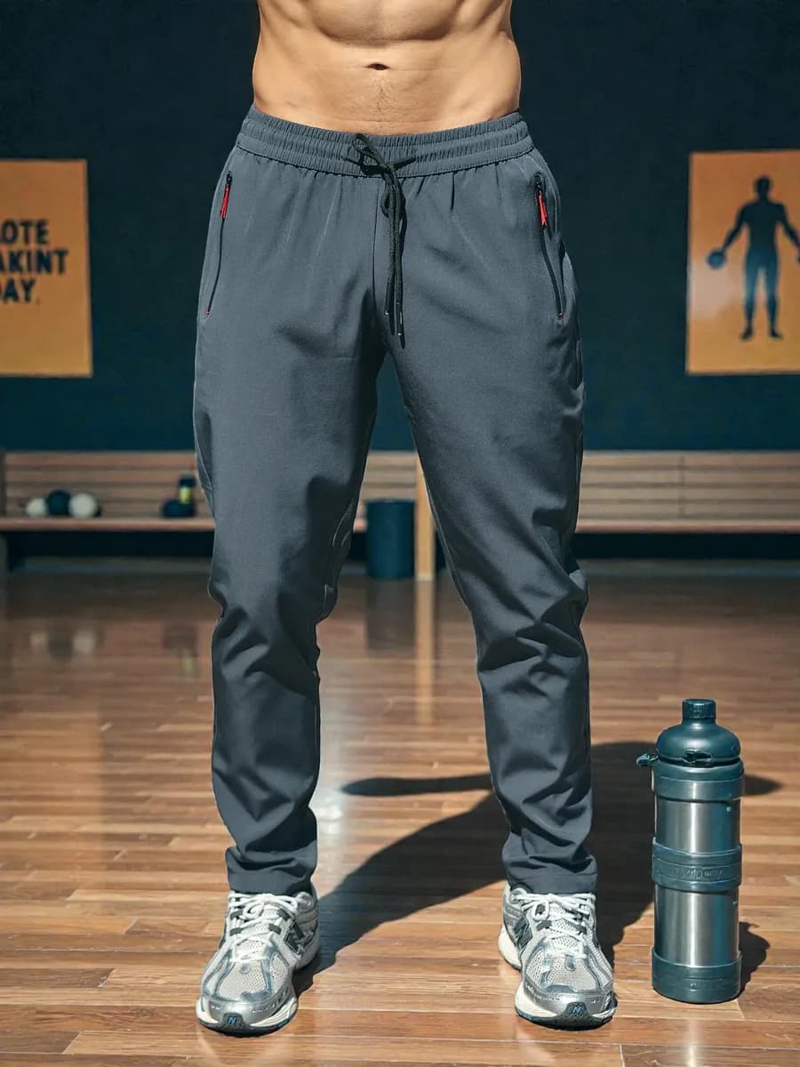 Спортивные штаны на резинке прямые