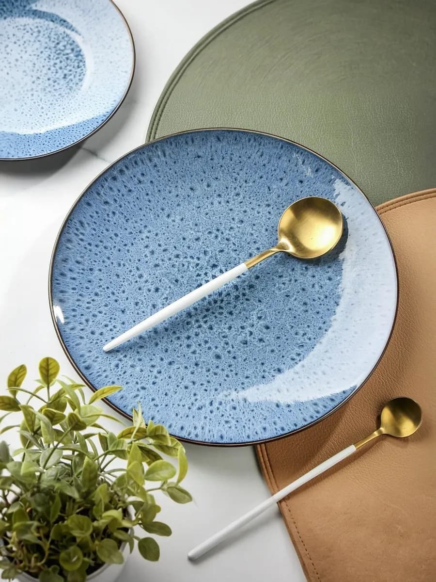 Тарелка обеденная из керамики, диаметр 27 см, круглая