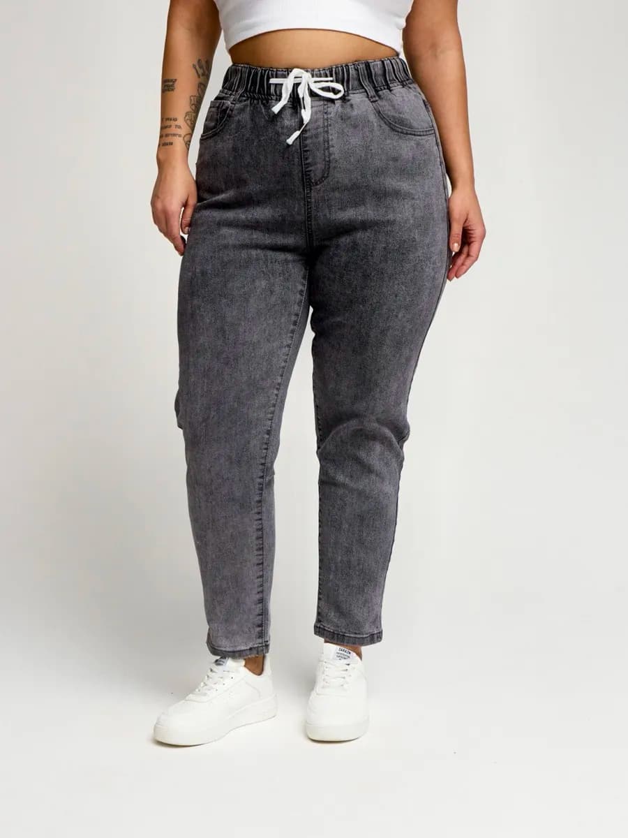 Джинсы МОМ на резинке бананы широкие большие размеры