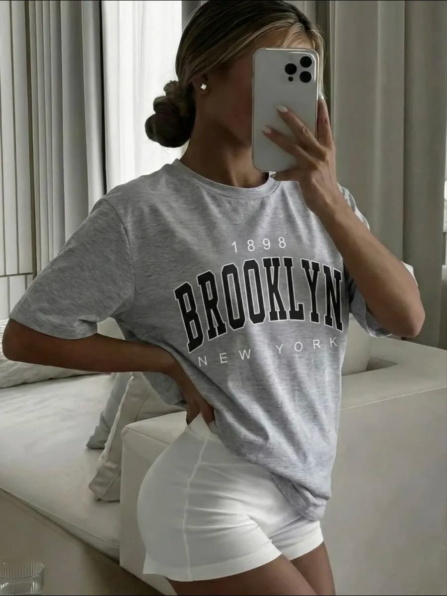 Футболка оверсайз с принтом Бруклин