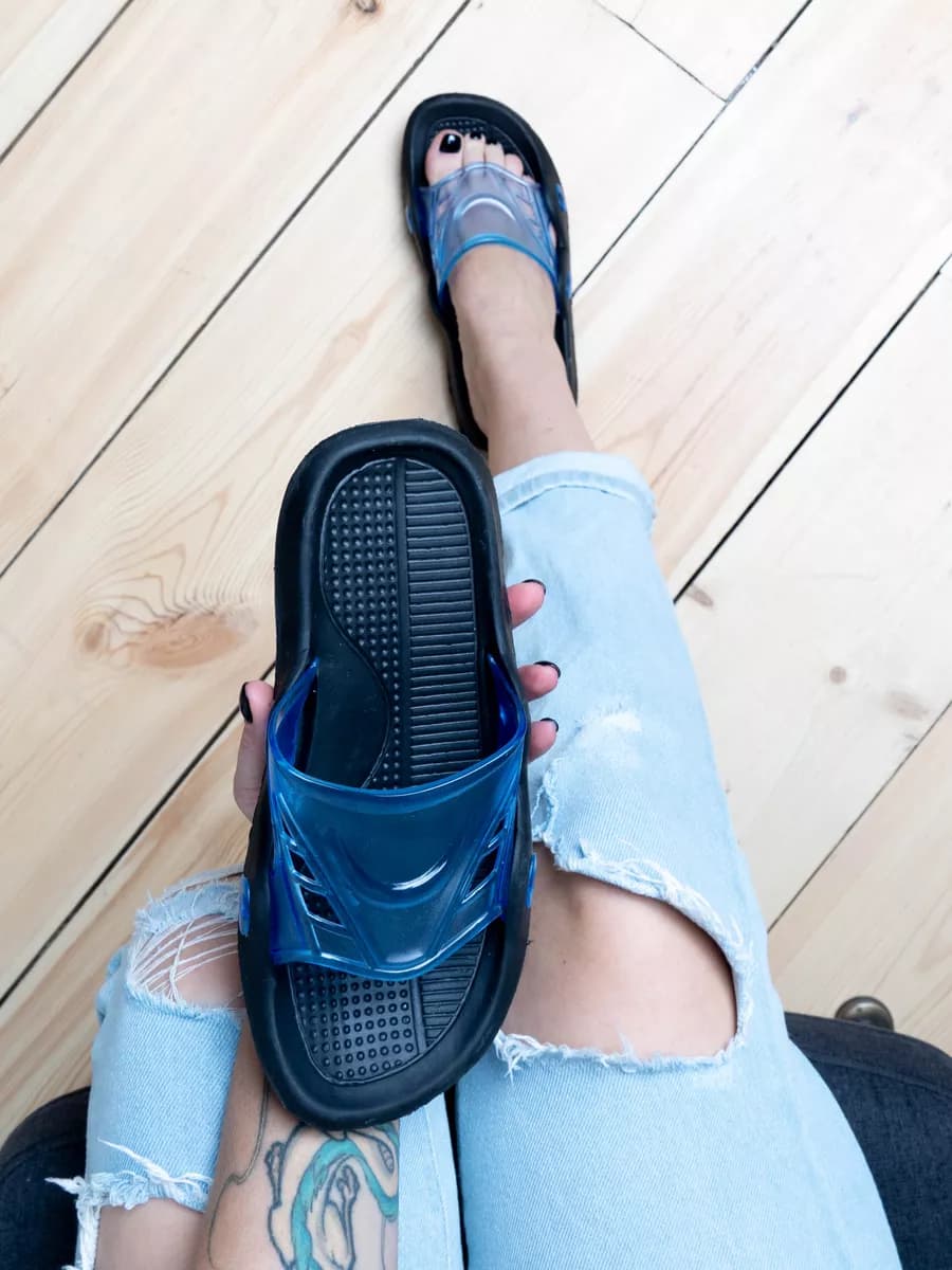 Шлепки резиновые