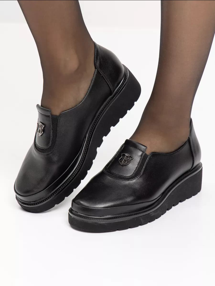 Туфли женские без каблука