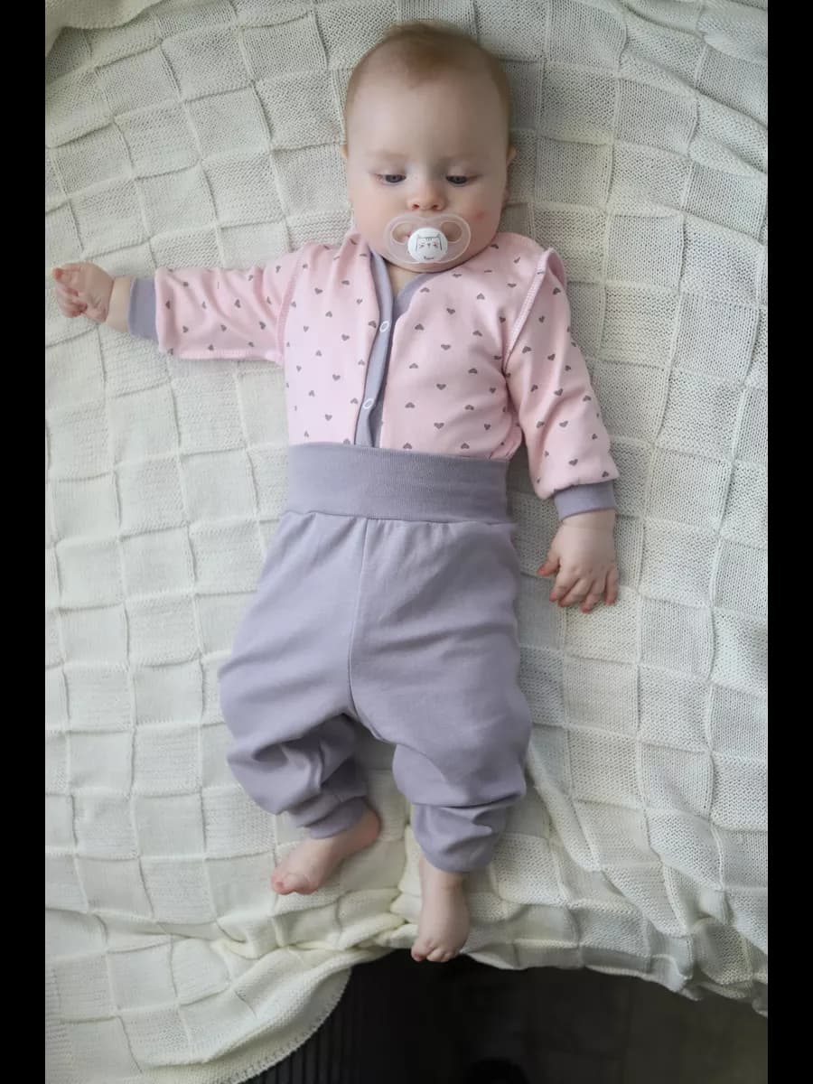 Комплект боди и штанишки для новорожденных