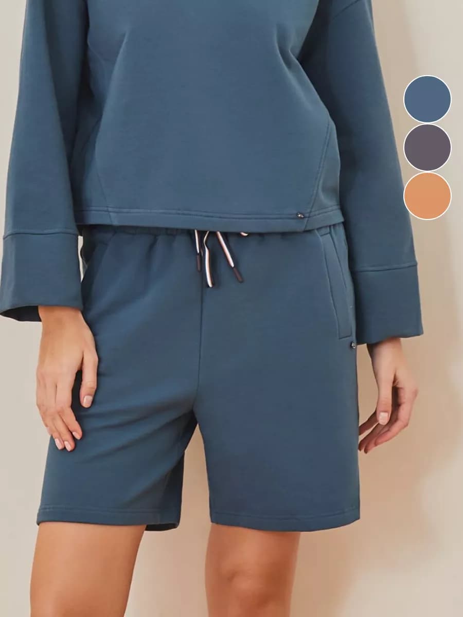 Шорты спортивные на резинке с карманами