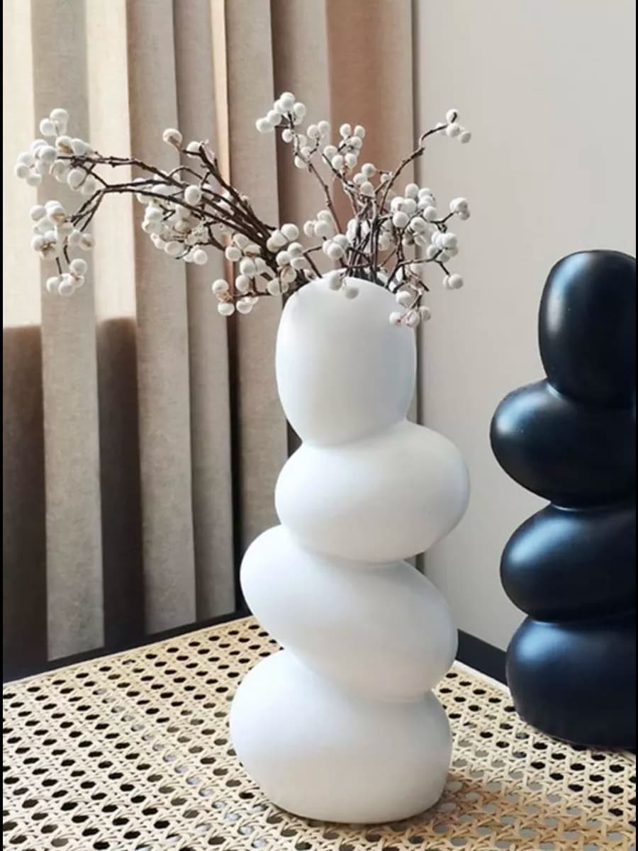 Кашпо - ваза из гипса