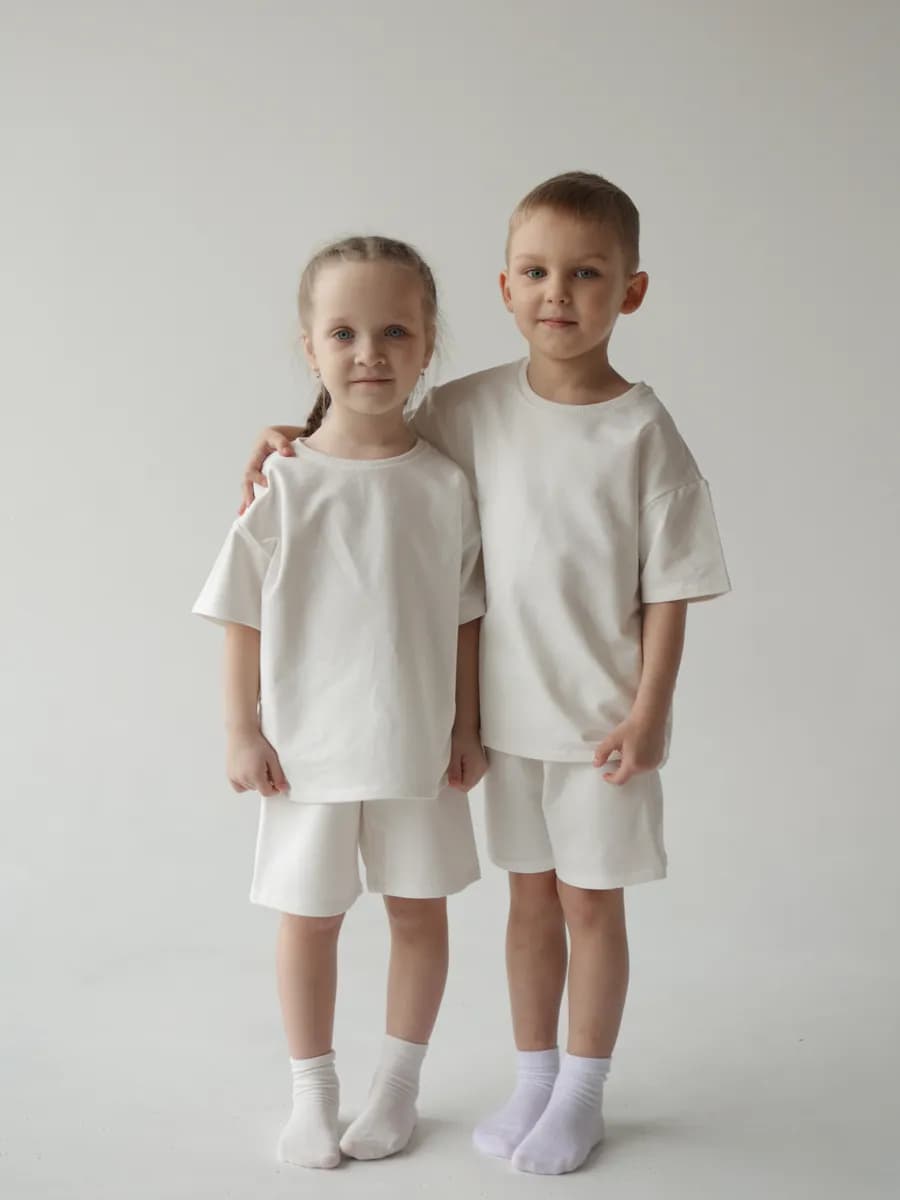 Костюм шорты и футболка