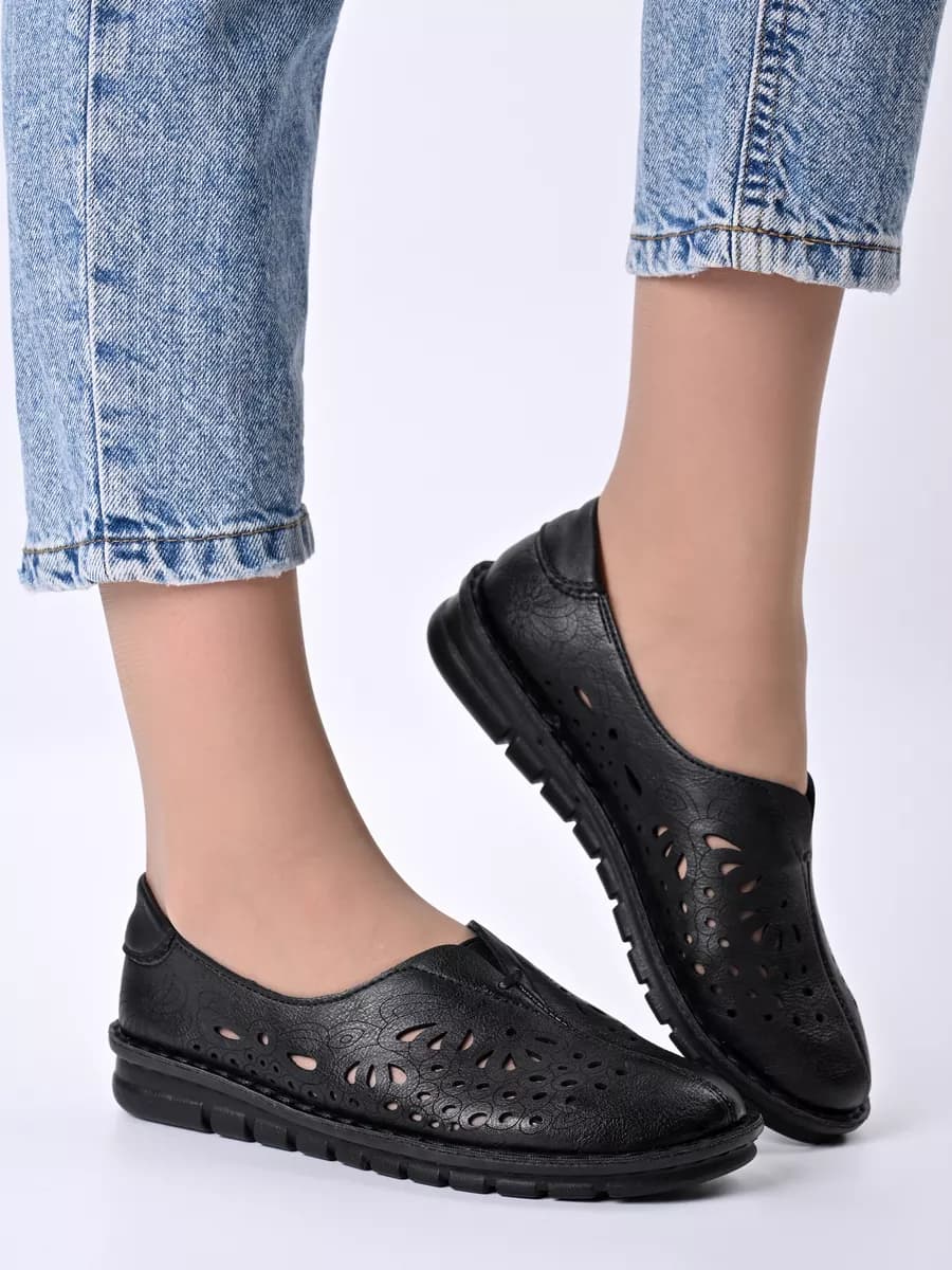 Мокасины летние кожаные с перфорацией