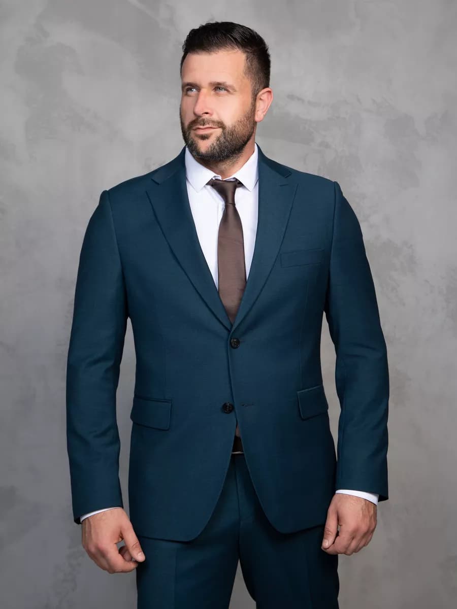 Классический деловой костюм двойка