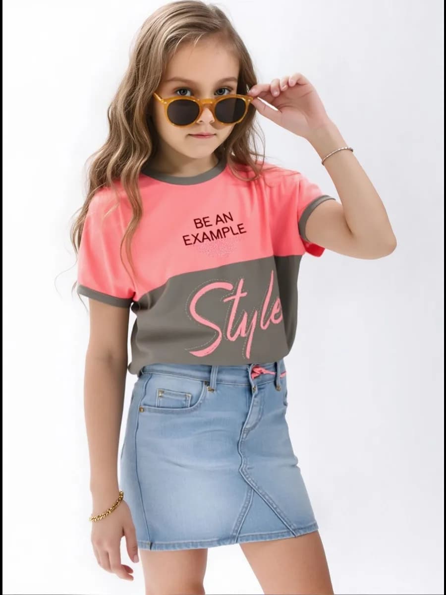 Футболка подростковая со стразами