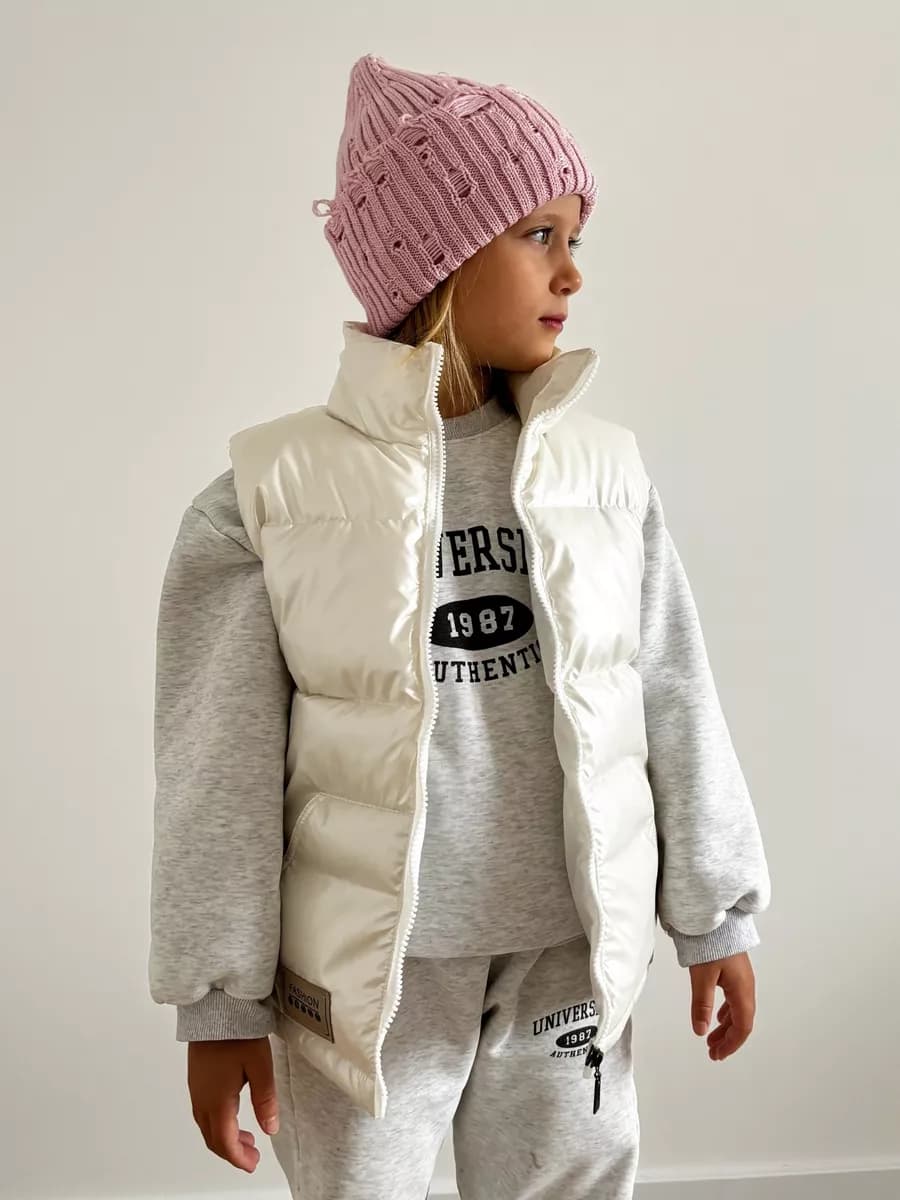 Жилет детский утепленный демисезонный белый