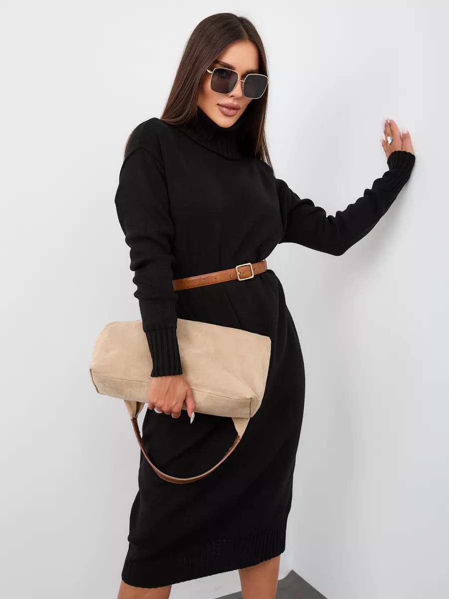 Платье вязаное теплое с воротником стойкой