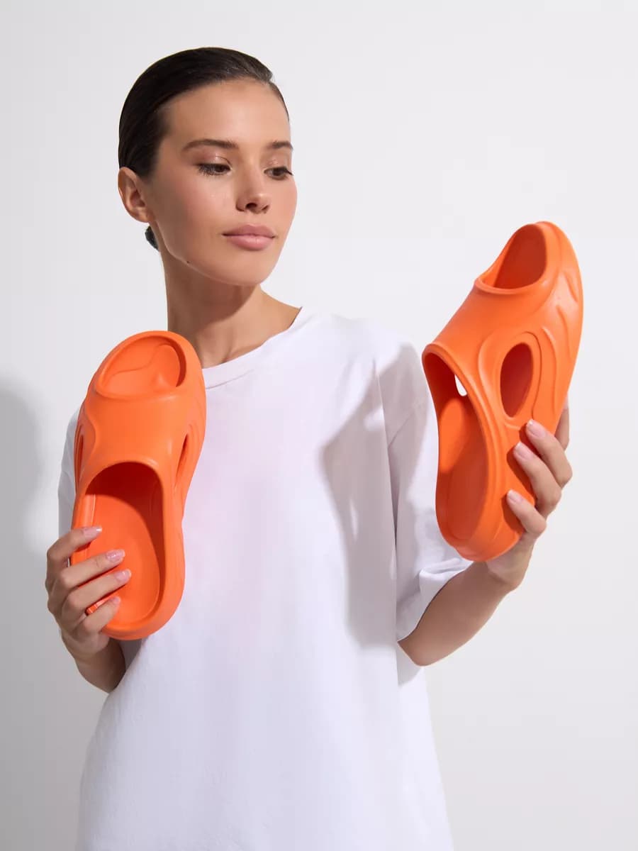 Шлепанцы пляжные летние на платформе