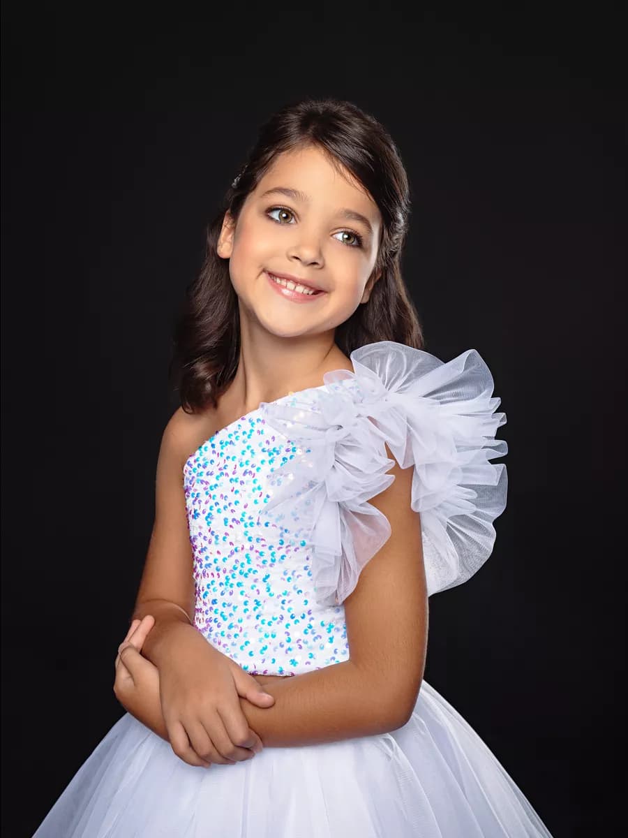 Топ нарядный с пайетками на одно плечо