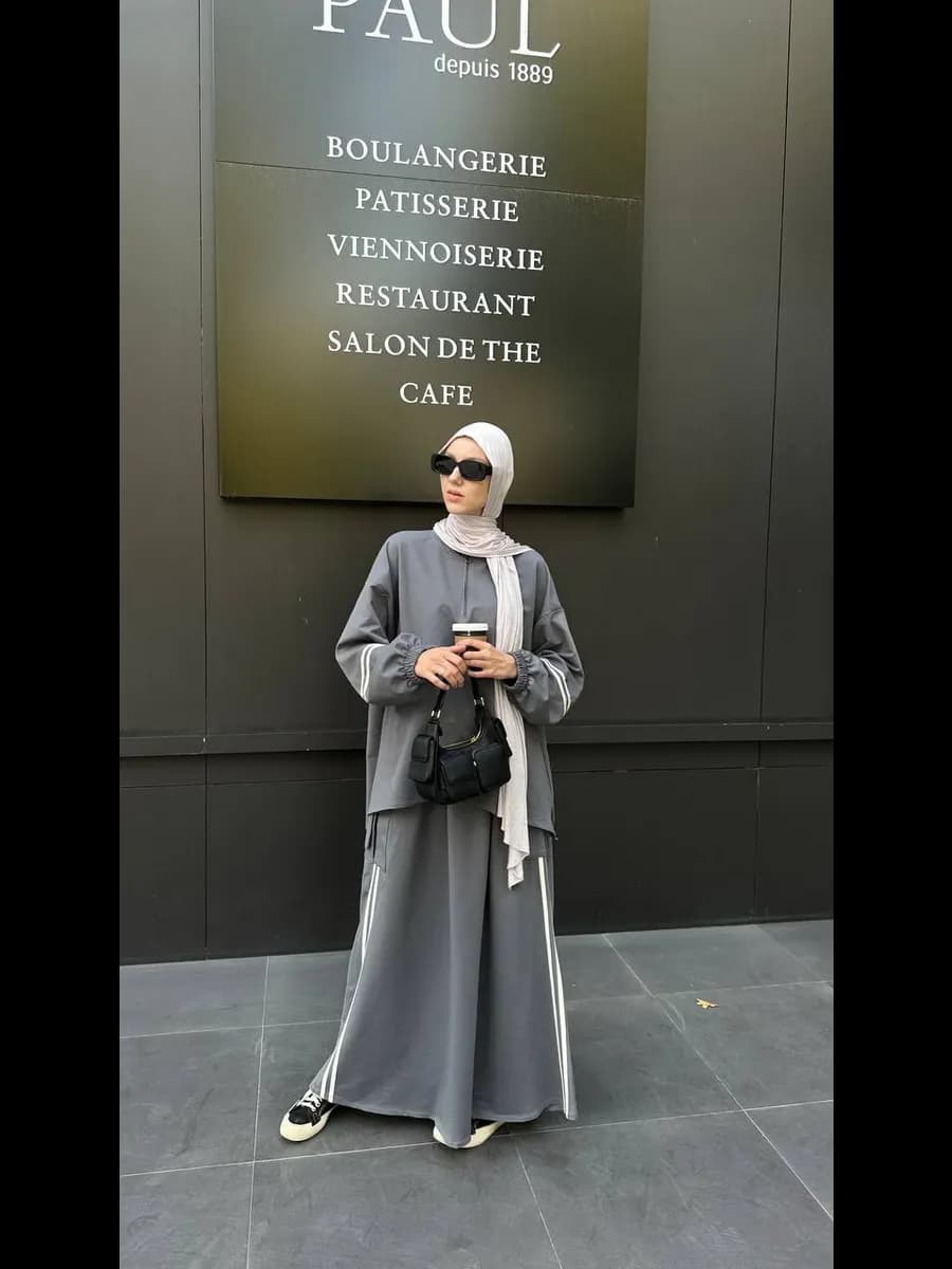 Мусульманская одежда для женщин спортивный костюм с юбкой