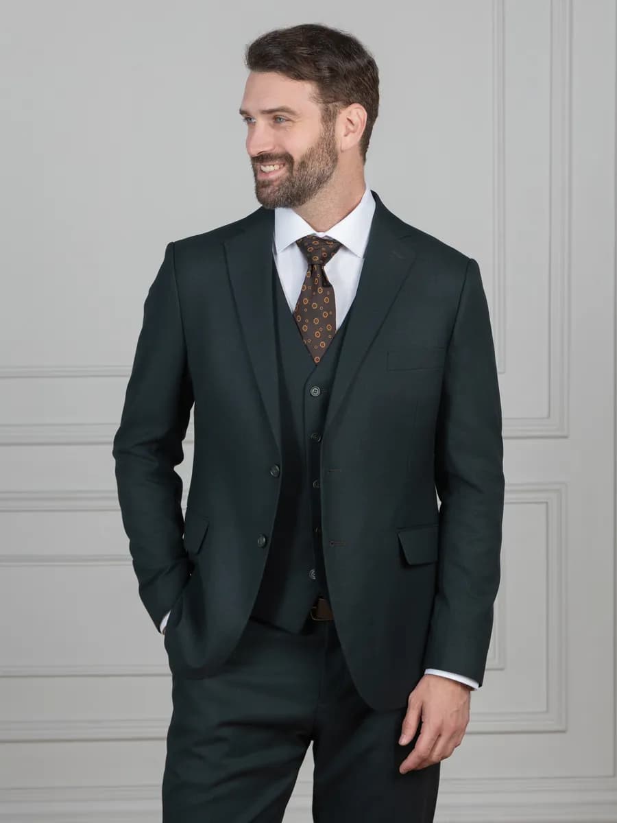 Классический свадебный костюм