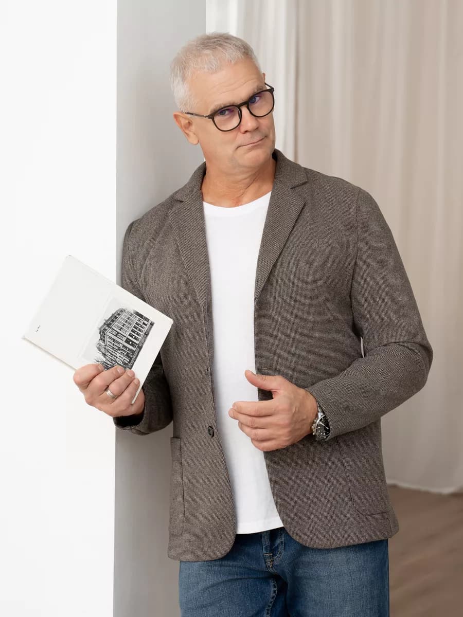 Пиджак под джинсы трикотажный классический