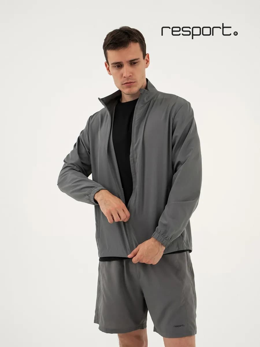 Ветровка мужская спортивная