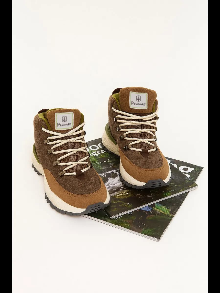 Кроссовки утепленные