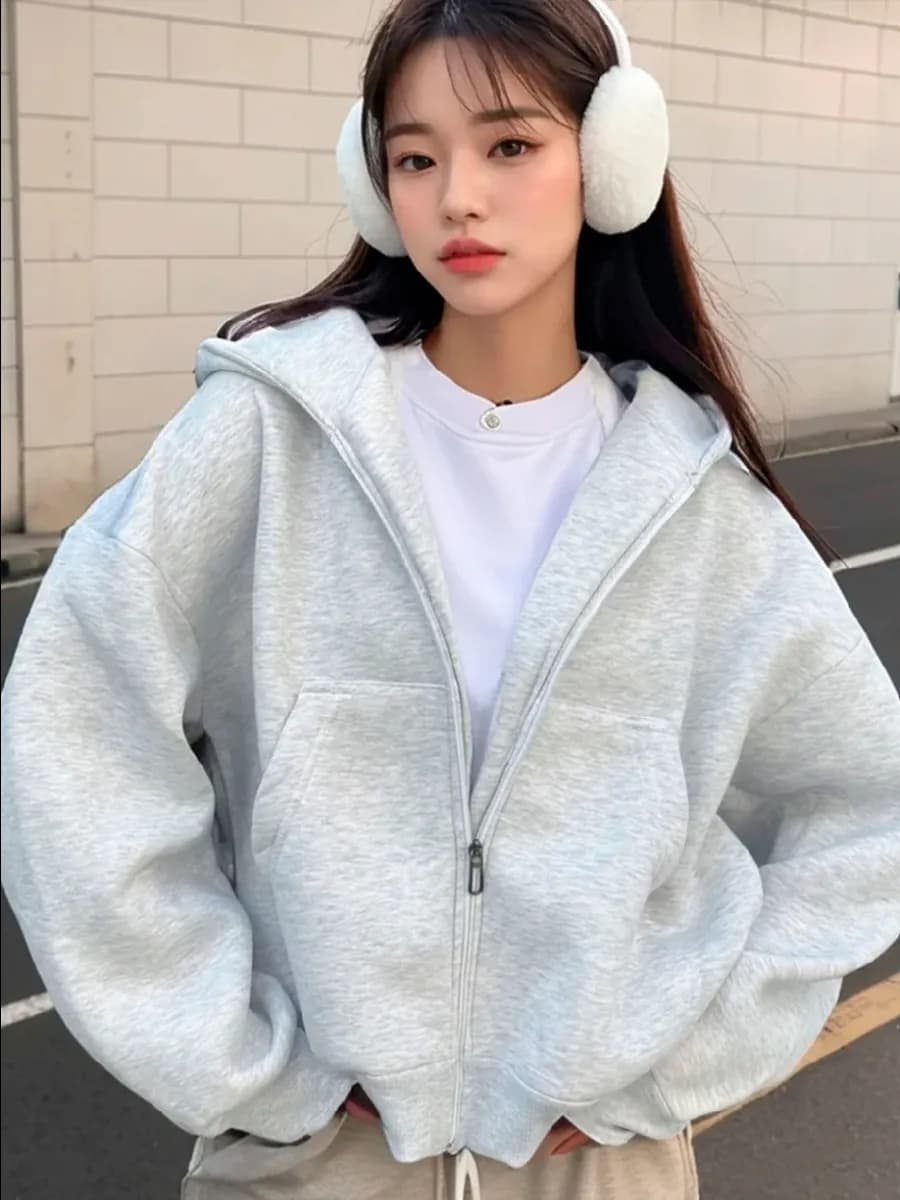 Теплая зипка худи с начесом на молнии с капюшоном