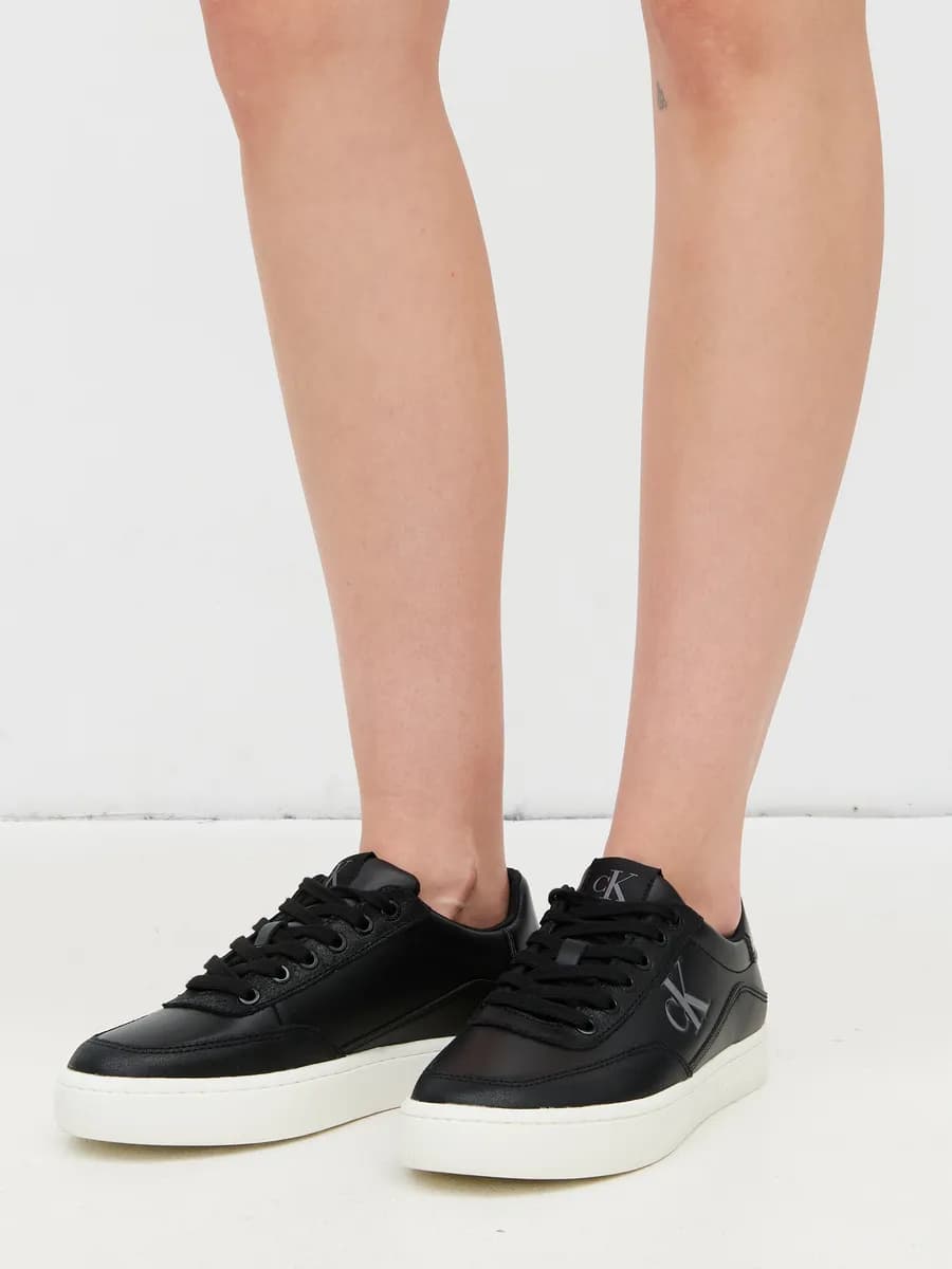 Кеды из натуральной кожи на шнуровке