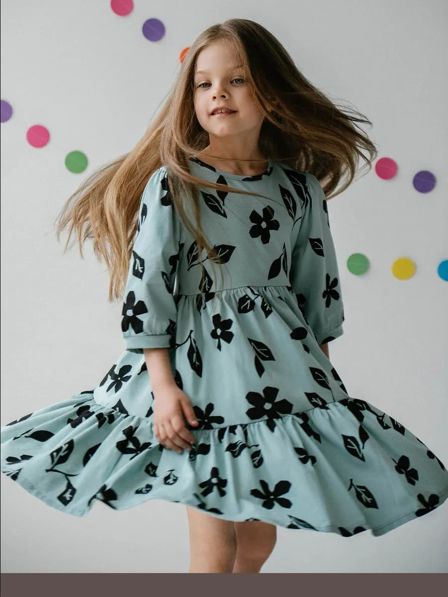 Платье для девочки в садик