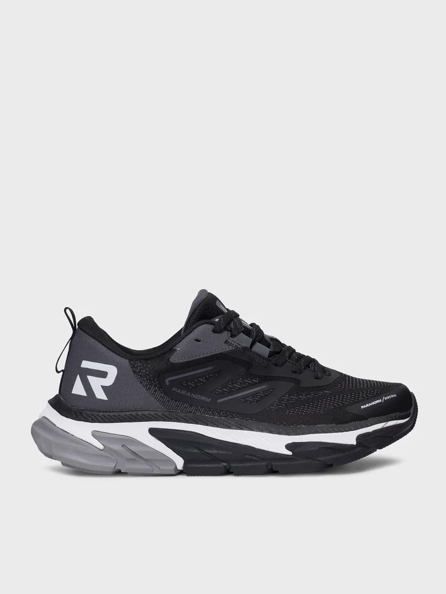 Кроссовки спортивные облегченные